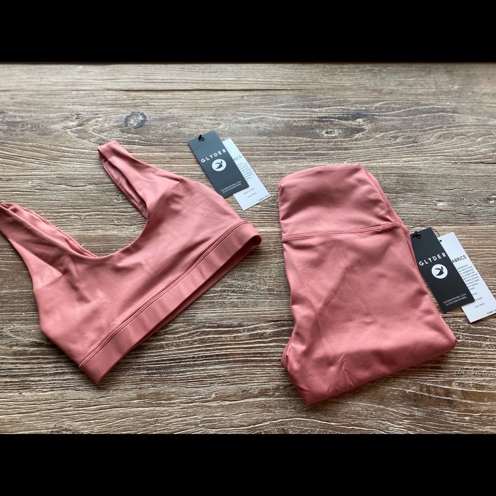 NWT! Glyder High Power Canyon Stone Gloss Legging & Bra Set